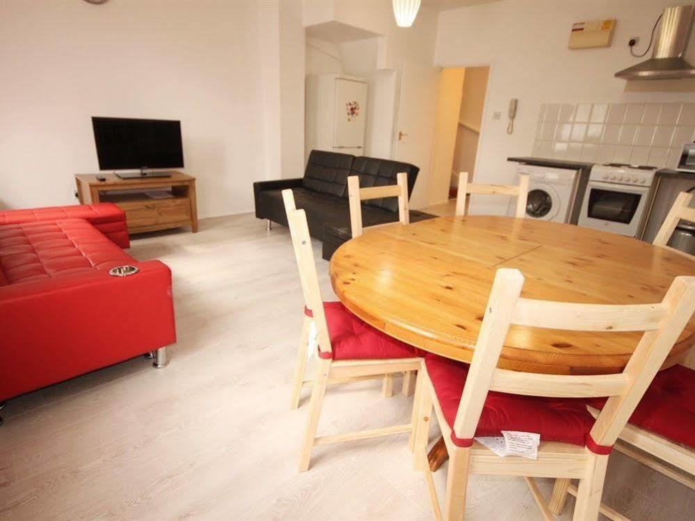 Fonthill House Appartement *